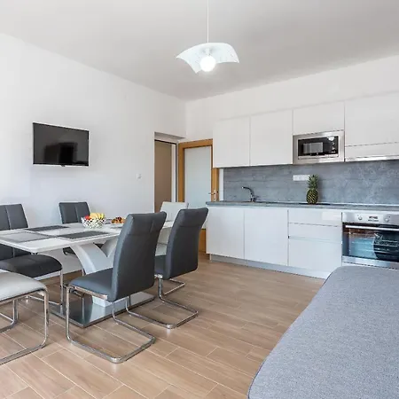 Apartments Baldo Vodice Exterior photo