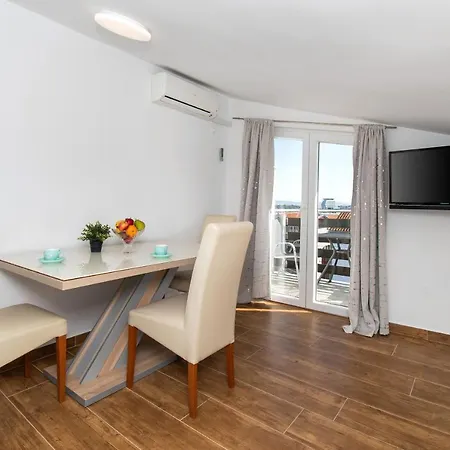 Apartments Baldo Vodice Exterior photo